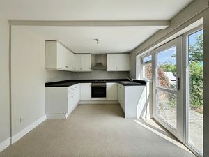Kitchen/ Diner- click for photo gallery